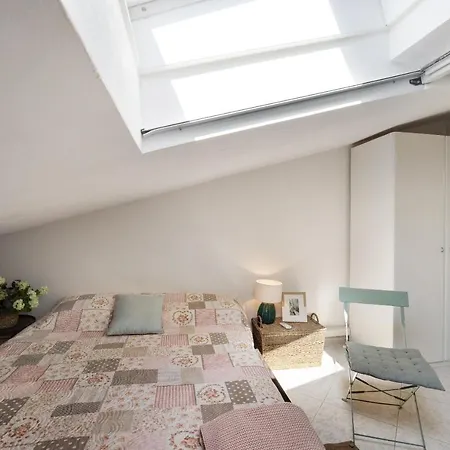 Bellissimo Attico Con Piscina アパート